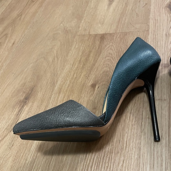 L.A.M.B Gray & Green Colorblock Stiletto Leather Heels Size 8.5 - Picture 4 of 9